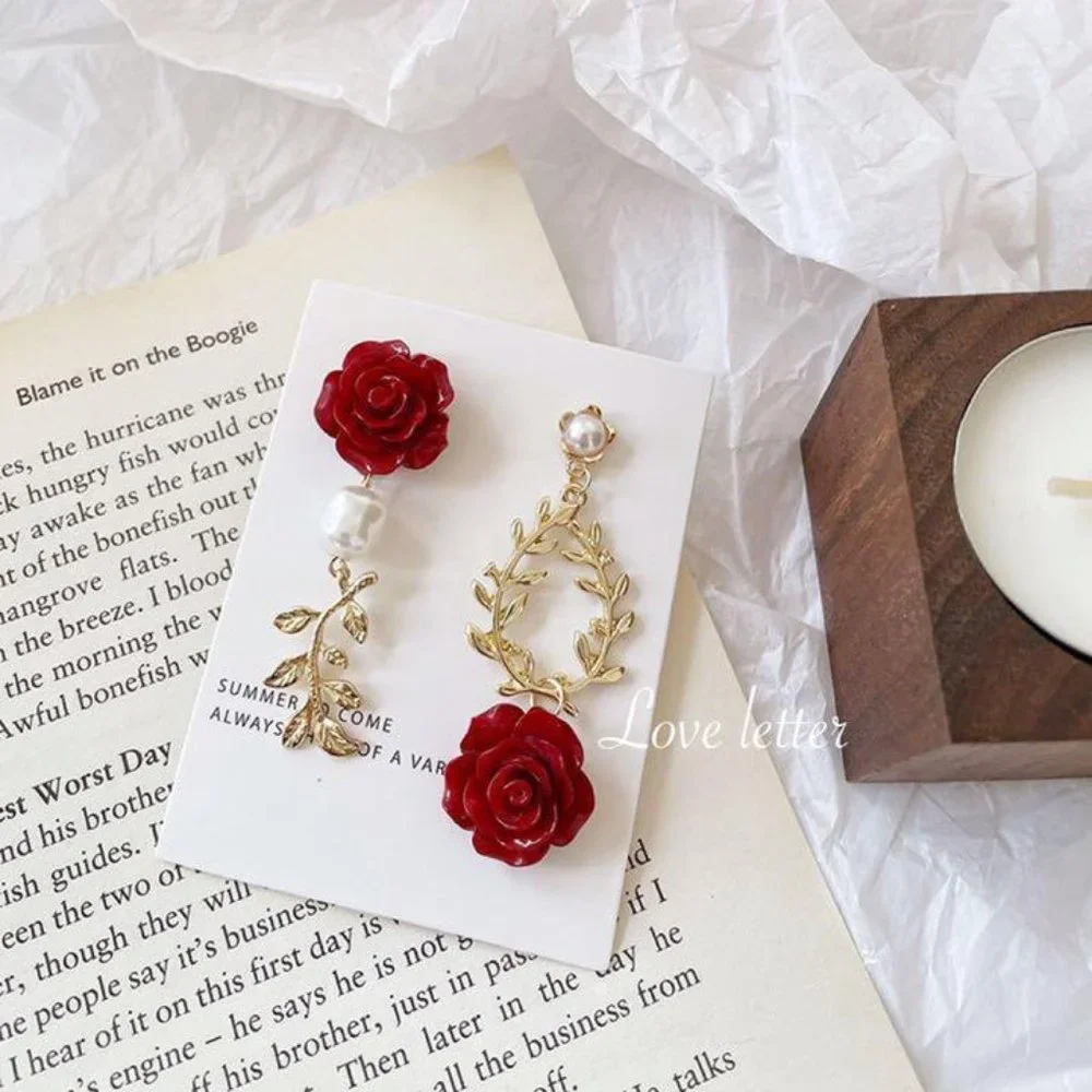 Earrings - Picture 1 of 1